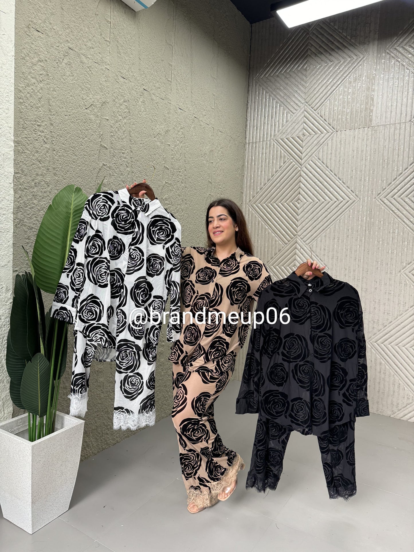 Powernet Imported Rose Cord set (PRM-148)