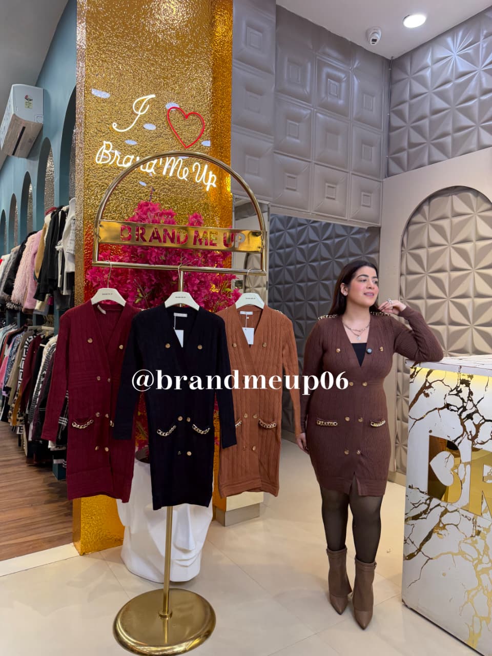 WOOLEN CHAIN DETAILS DRESS (IMP-660)