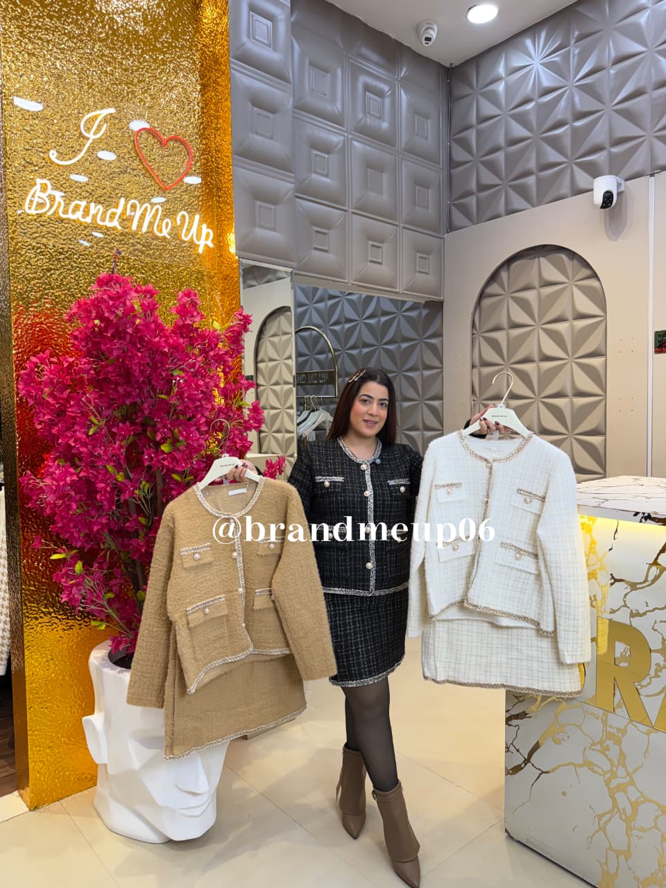 WOOLEN SKIRT SET WITH PEARL BUTTON (IMP-904)