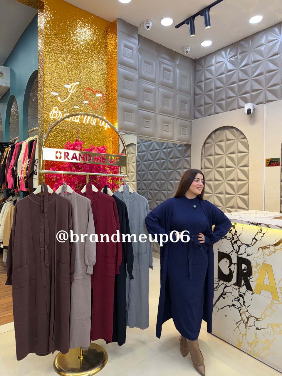 WOOLEN DRESS WITH POCKET SHRUG (IMP-728)