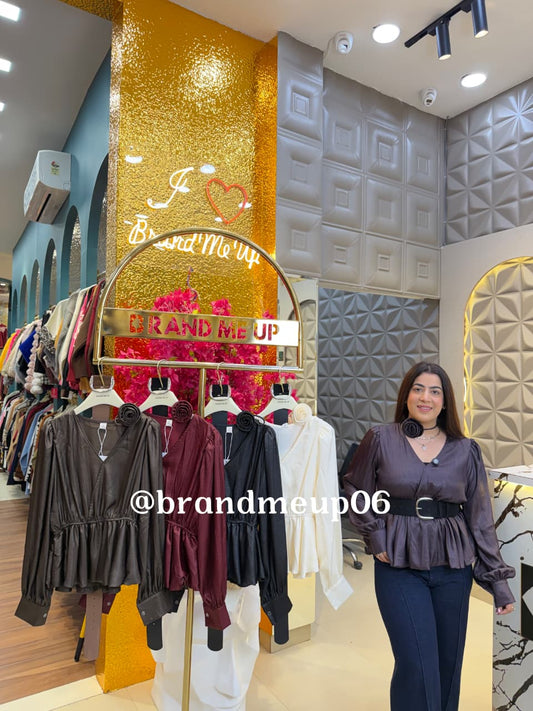 IMPORTED TOP WITH ROSE NECK WITH BELT (PRM-770)