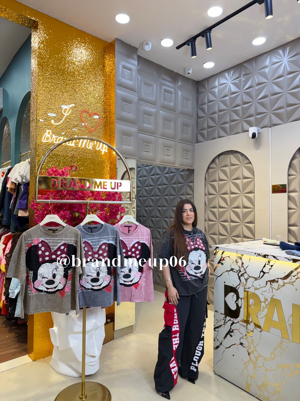 ‘GIVING’ CUTE TSHIRT (TEE-231) (CODE-D309)