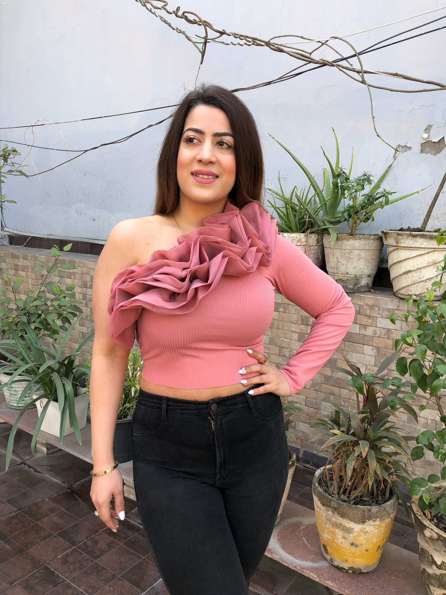 One Side Frill Crop Top