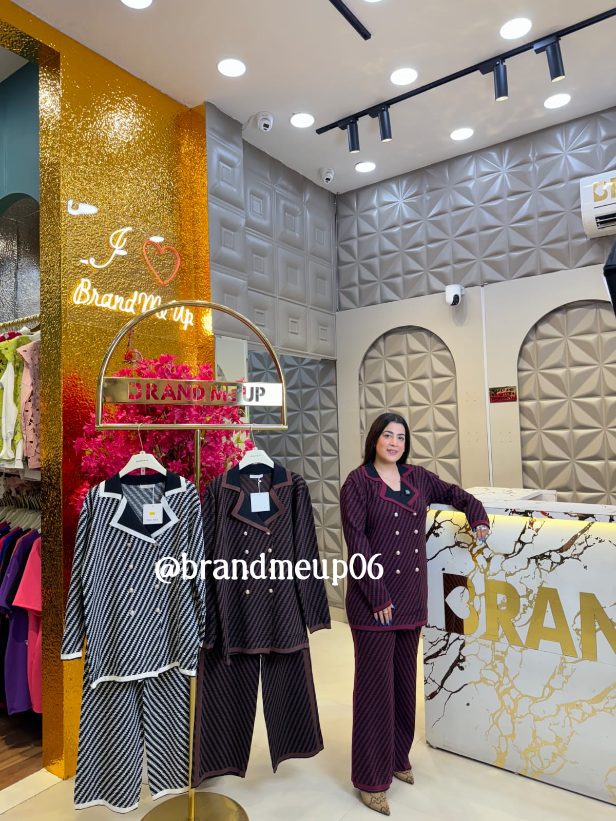 WOOLEN LONG DRESS FACE DESIGN (IMP-534)