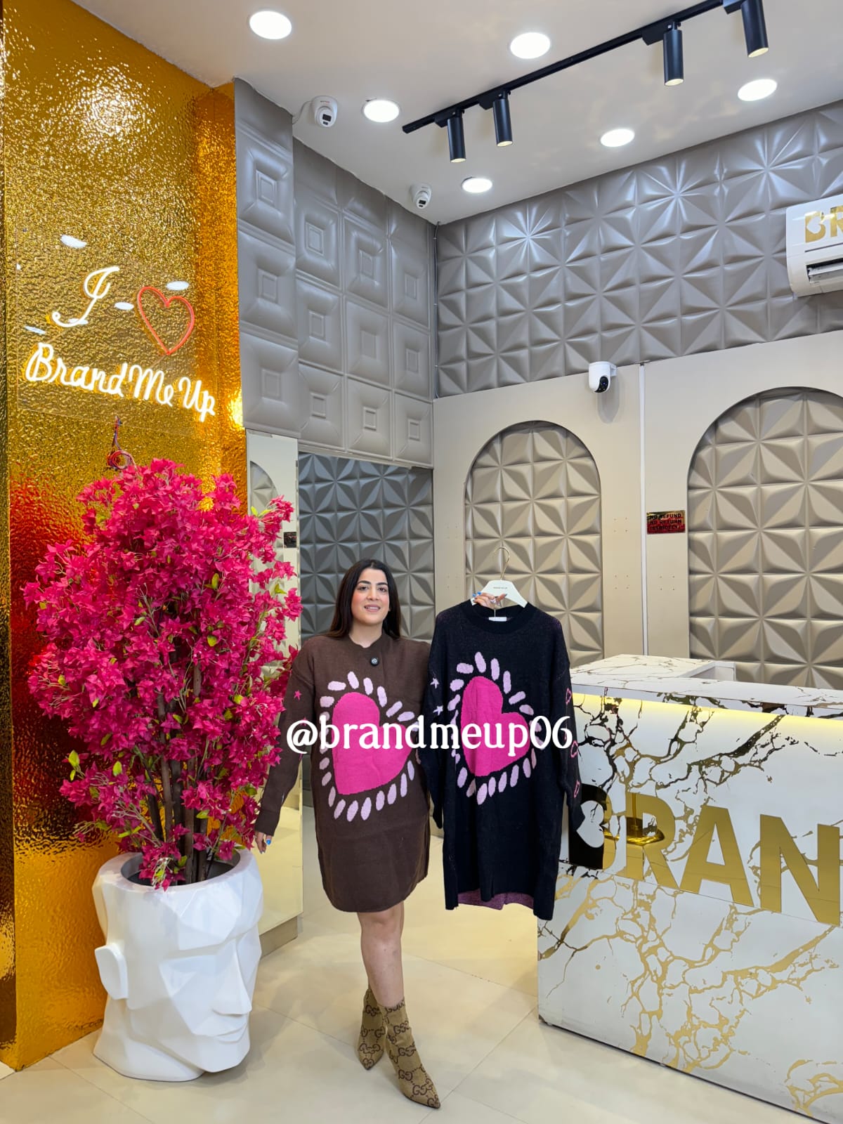 WOOLEN LONG DRESS HEART (IMP-526)