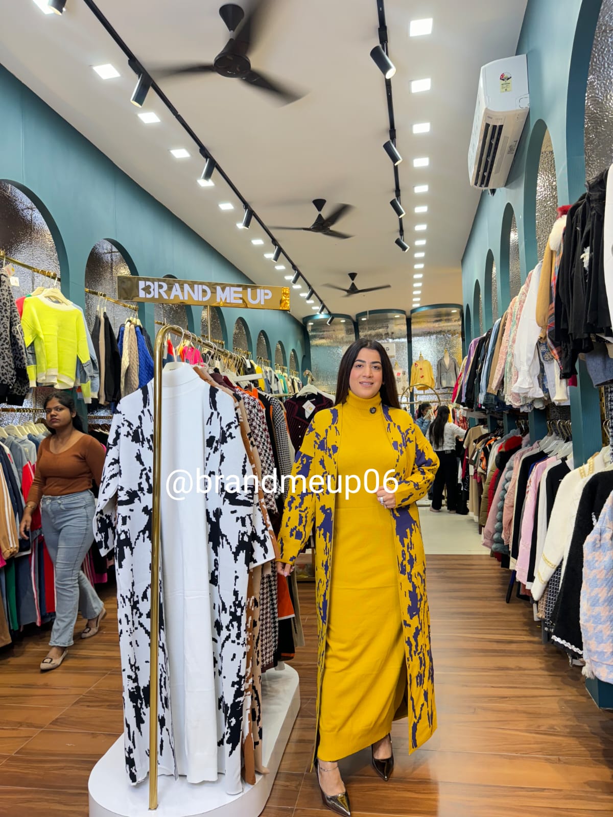 DALO WOOLEN DRESS WITH LONG SHRUG (IMP-562)