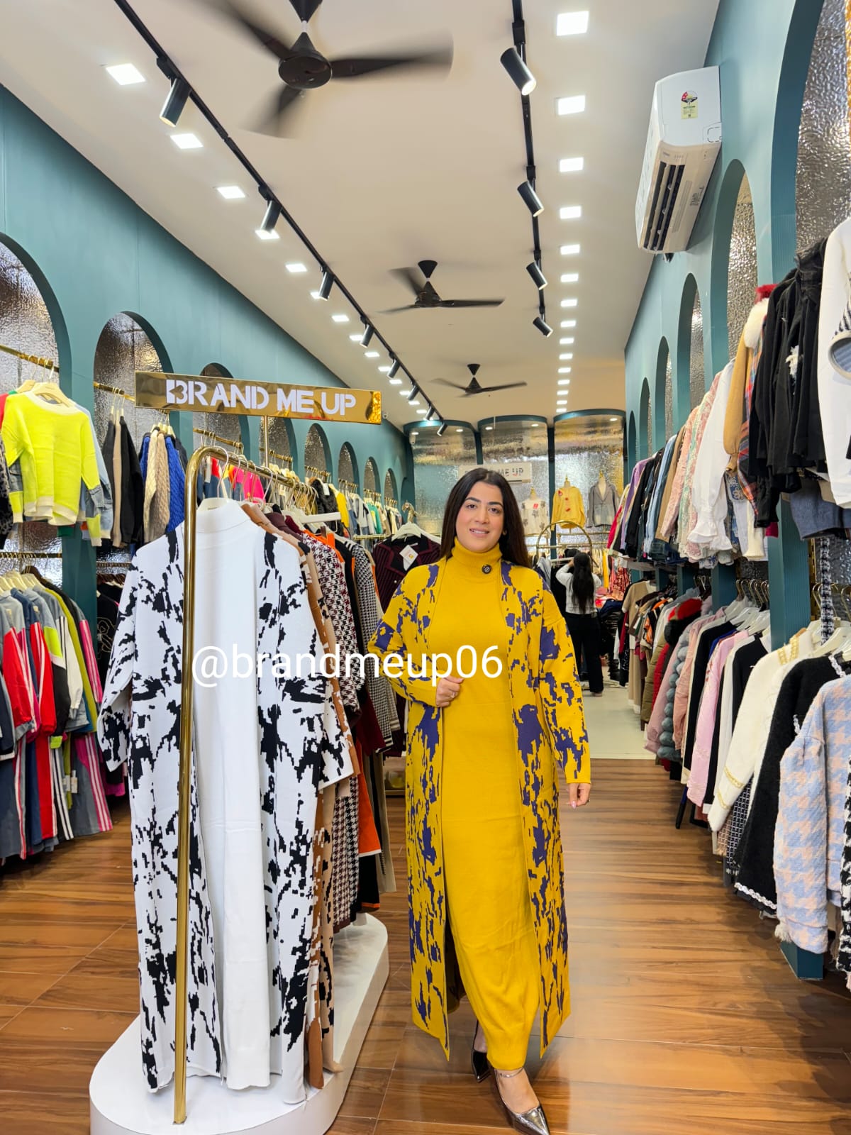 DALO WOOLEN DRESS WITH LONG SHRUG (IMP-562)