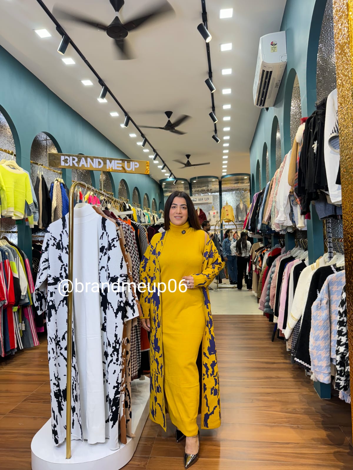 DALO WOOLEN DRESS WITH LONG SHRUG (IMP-562)