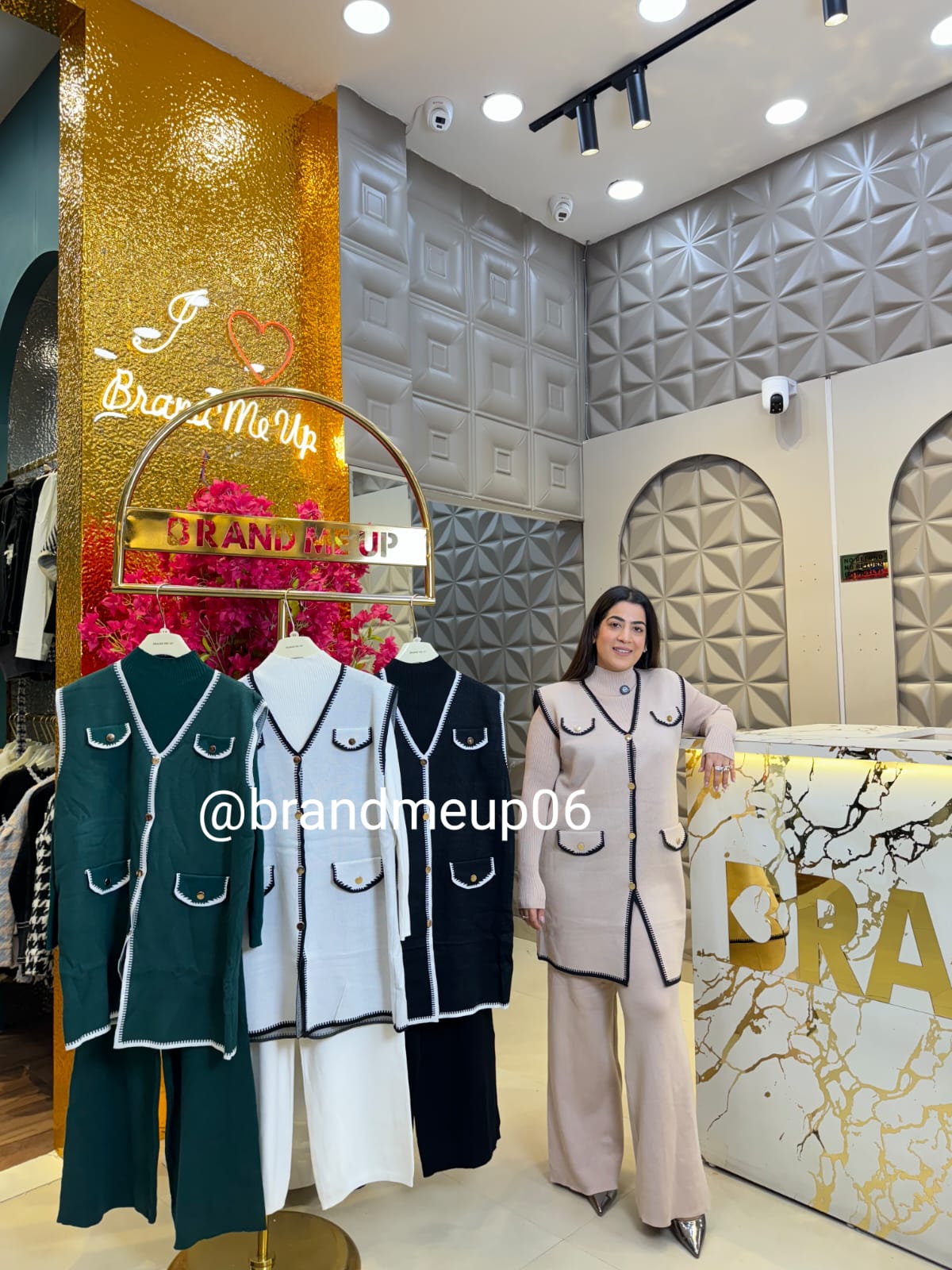 WOOLEN CORD WITH HALF SLEEVES JACKET (IMP-566)