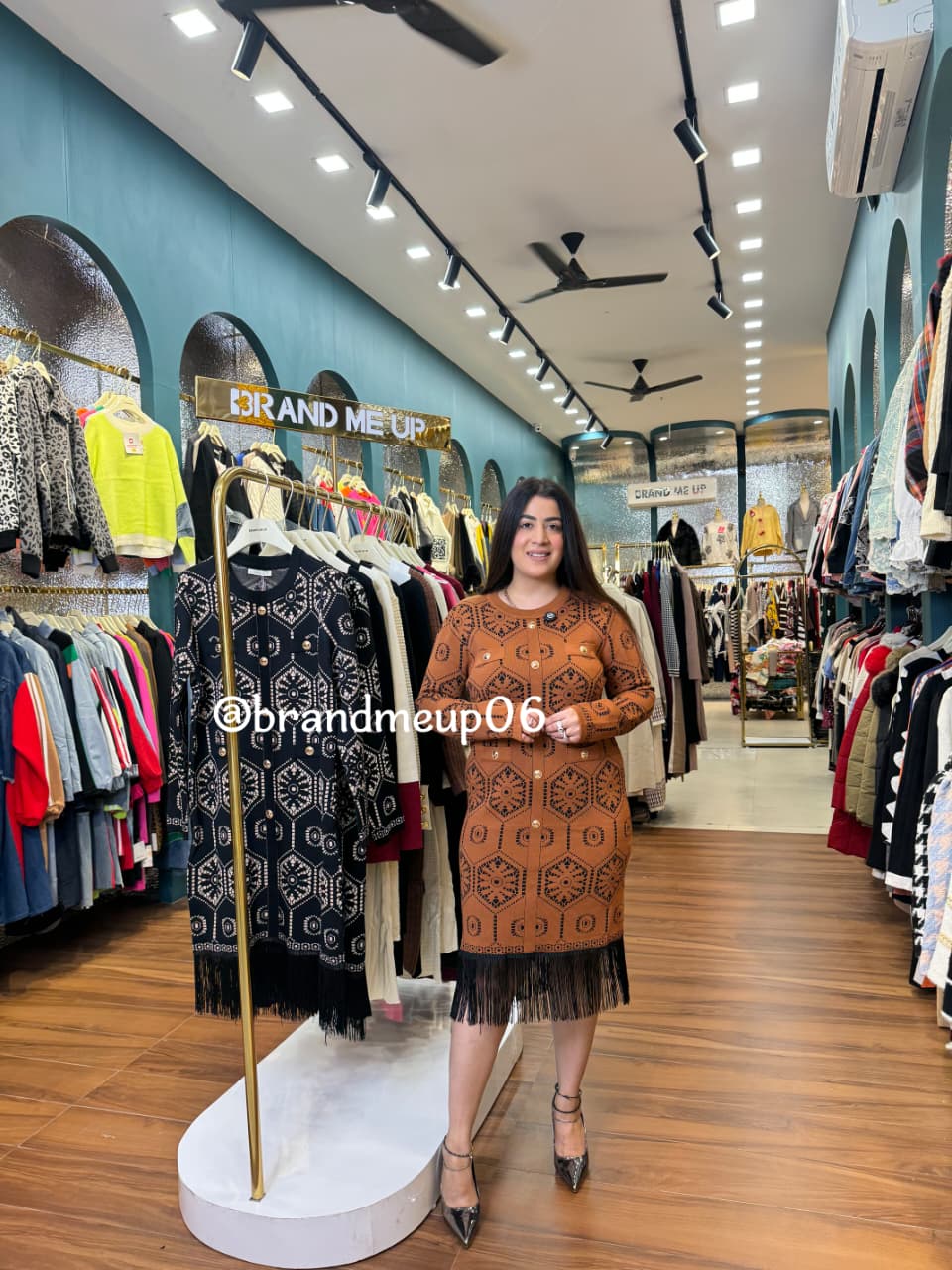 WOOLEN FRINGE DRESS (IMP-583)