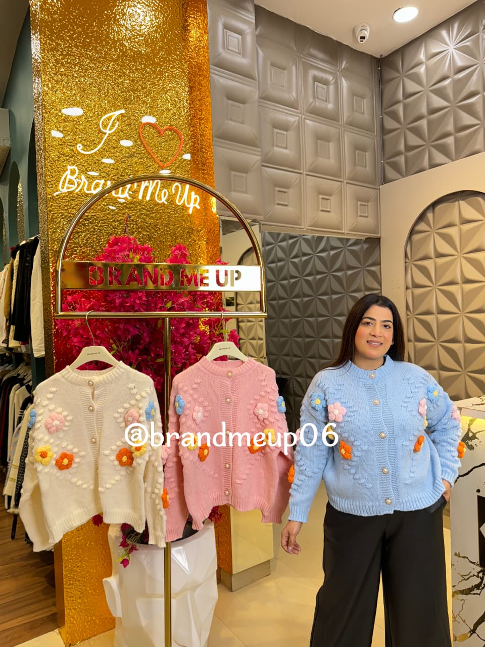 CUTE 3D FLOWER CARDIGAN (IMP-591)