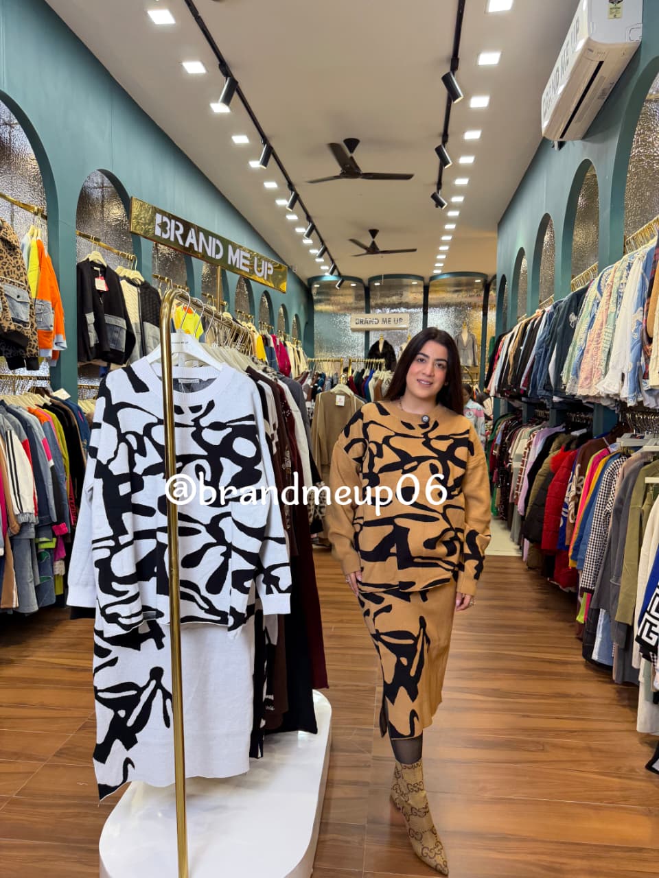 WOOLEN PRINTED SKIRT SET (IMP-619)