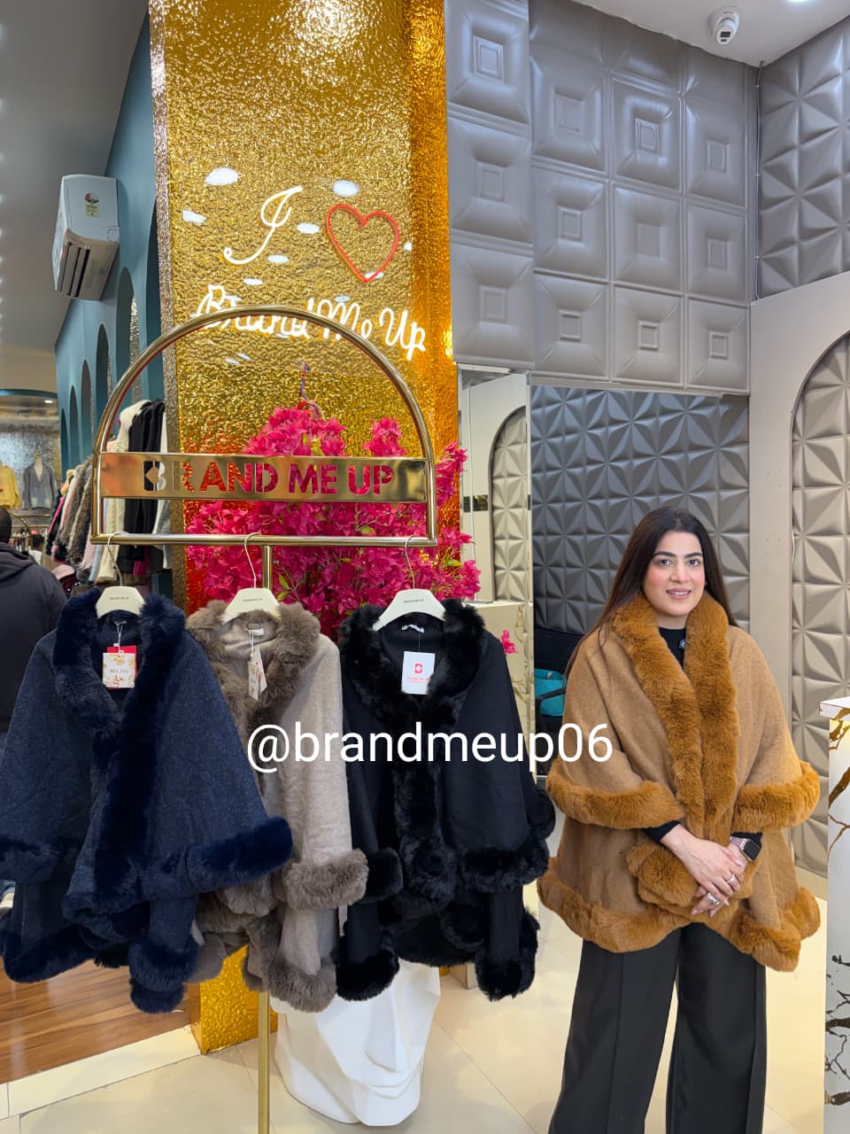 2 LAYER FUR PONCHU (IMP-649)