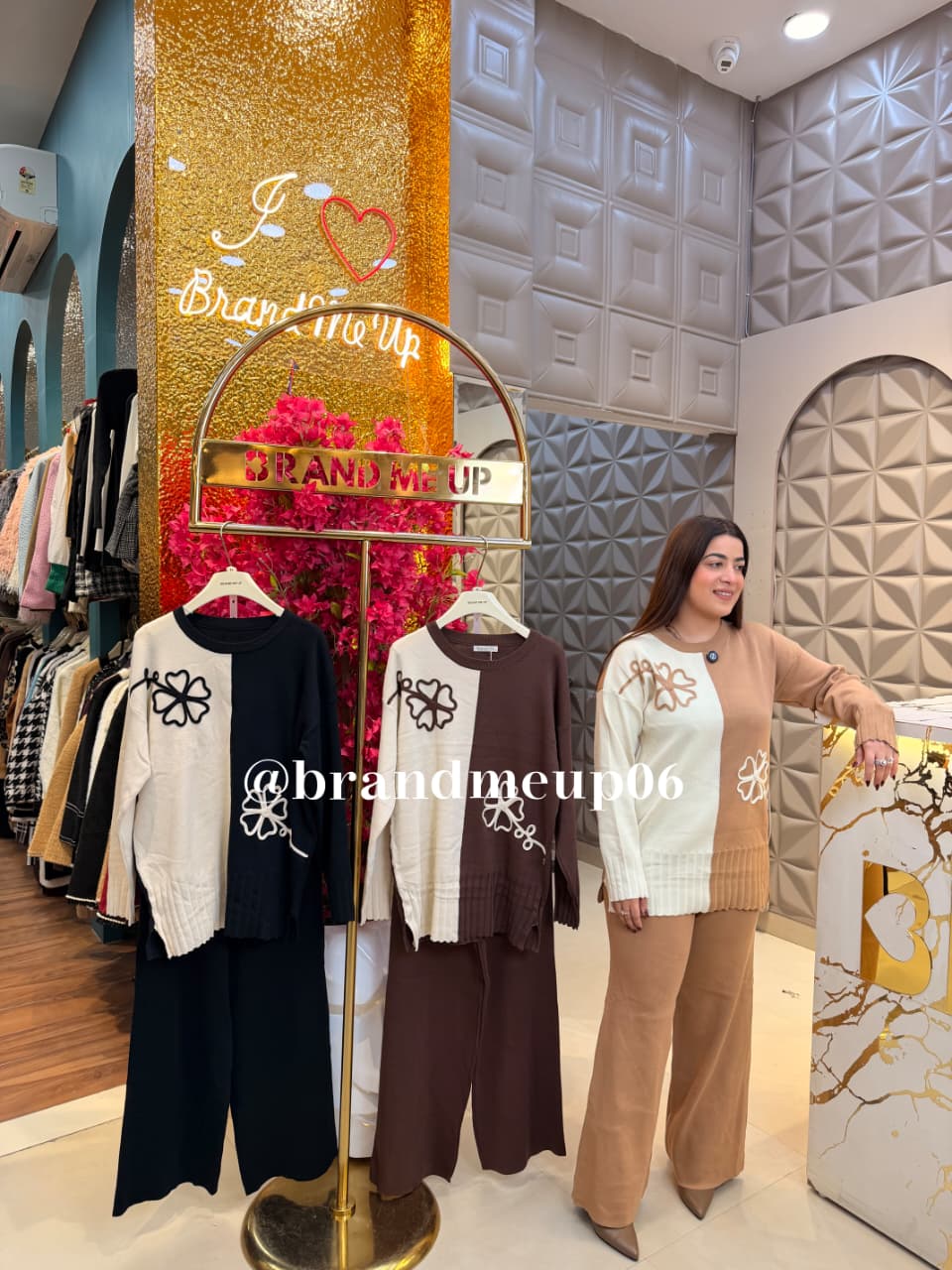 DOUBLE SHADE WOOLEN CORD (IMP-666)