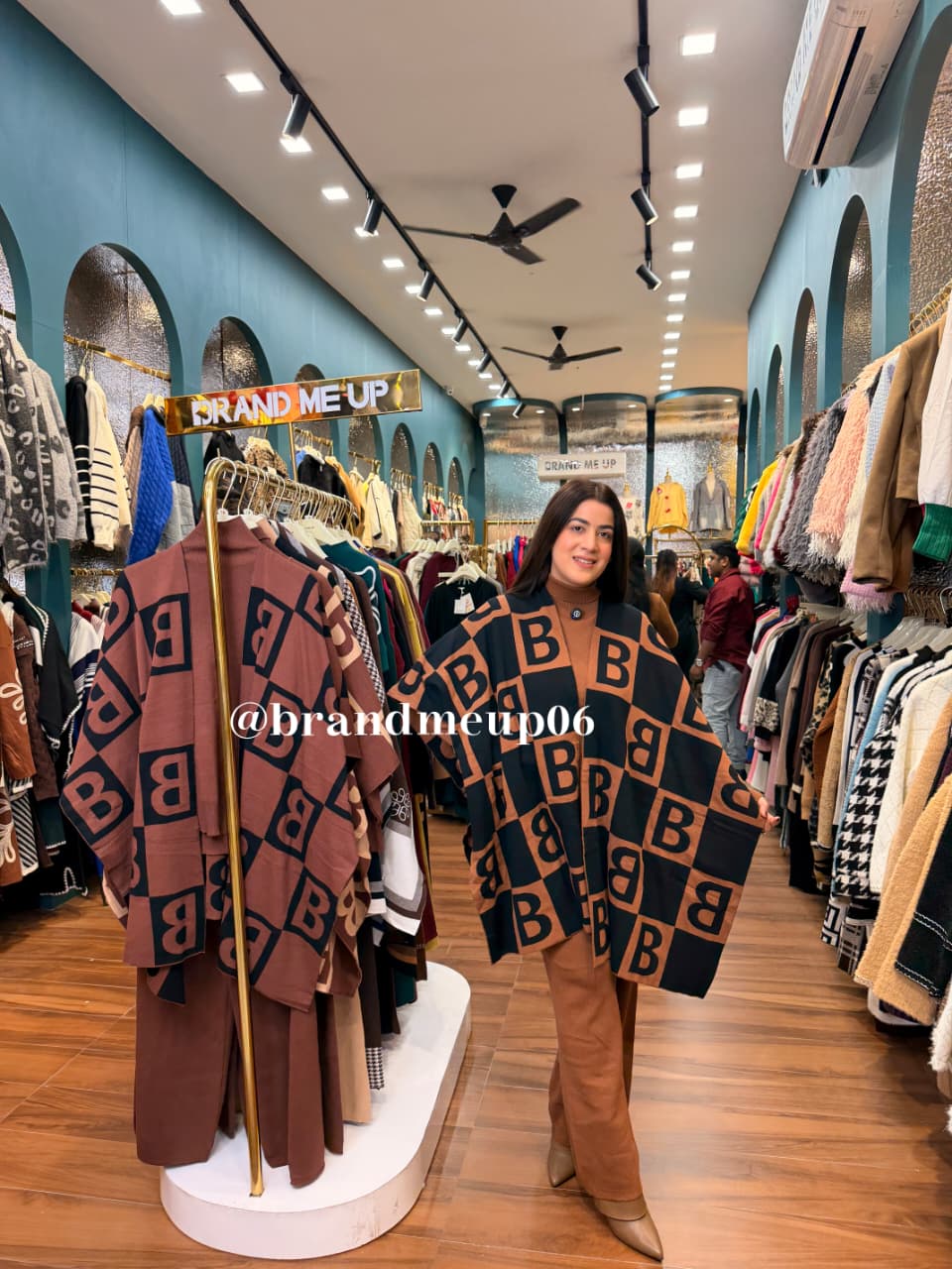 WOOLEN CORD WITH B SHAWL (IMP-672)