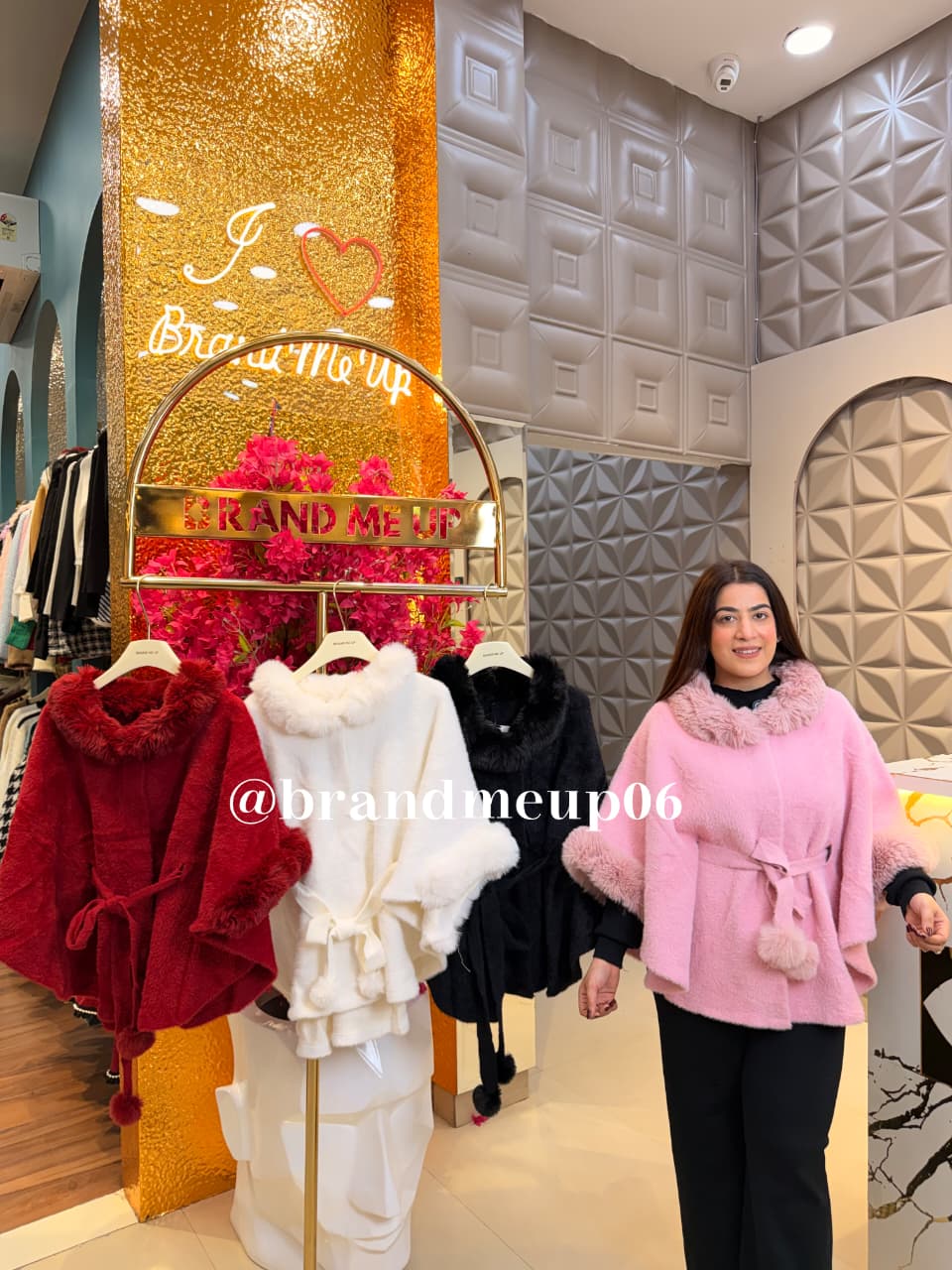 PONCHU WITH BELT (IMP-669)