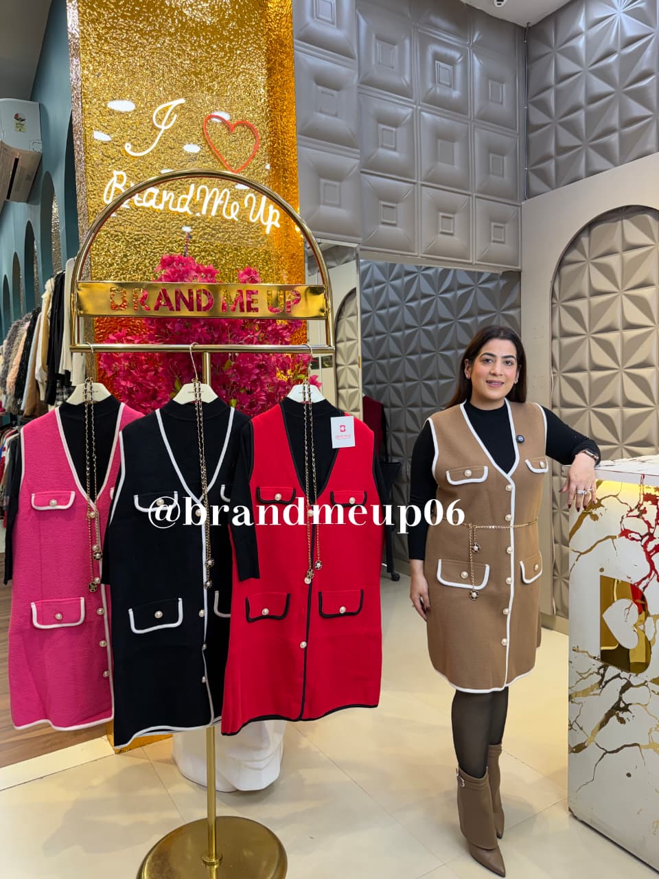 WOOLEN DRESS WITH INNER AND GOLDEN CHAIN (IMP-685)