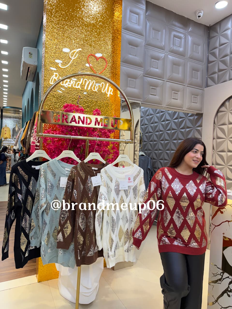 SEQUENCE WOOLEN TOP (IMP-721)