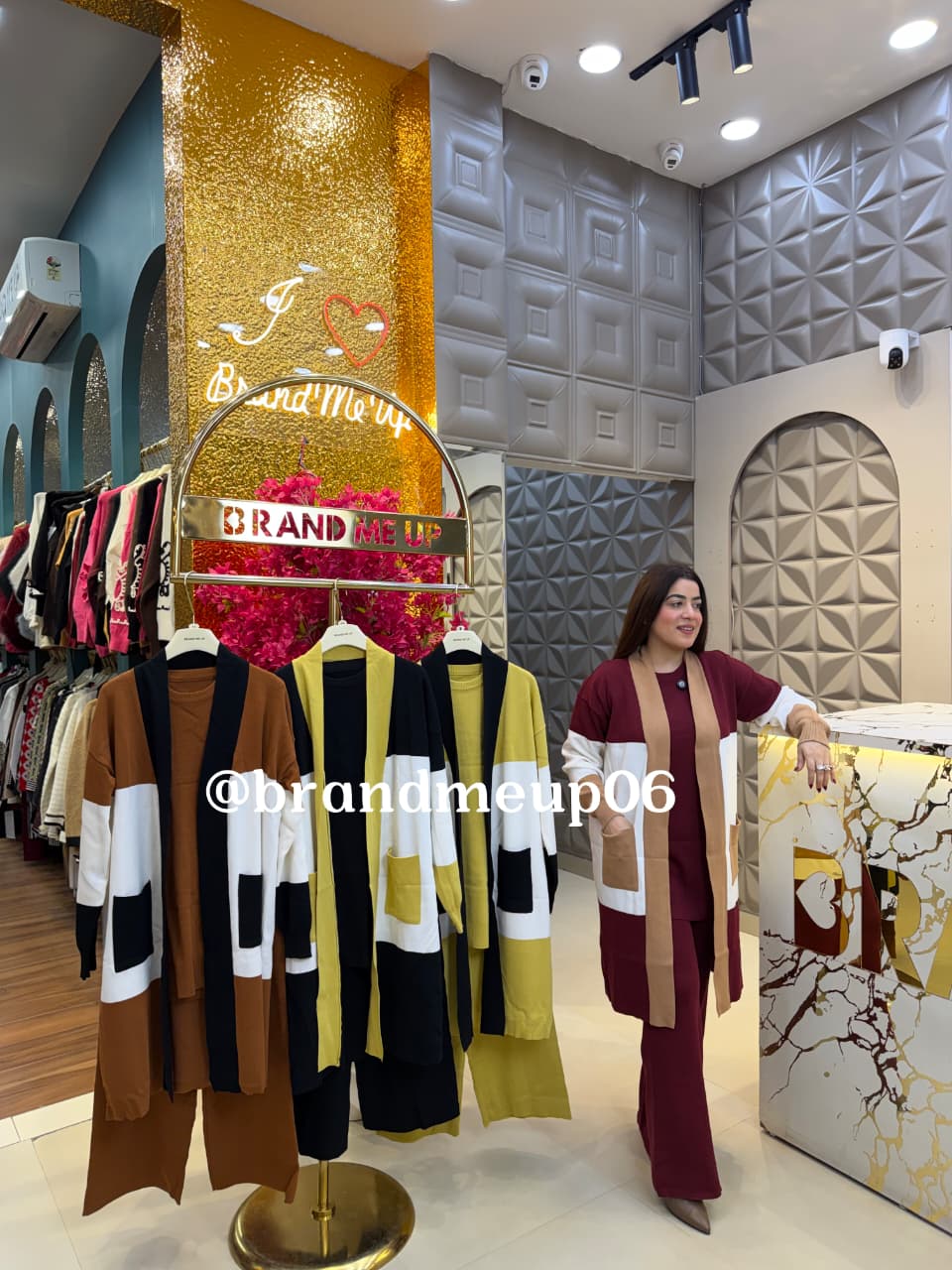 WOOLEN DOUBLE SHADE CORD SET WITH SHRUG (IMP-725)