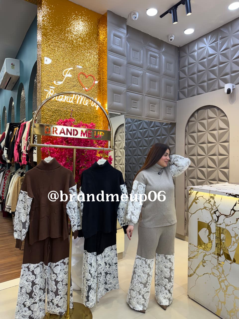 WOOLEN CORD WITH DESIGNER FLOWER WORK (IMP-726)