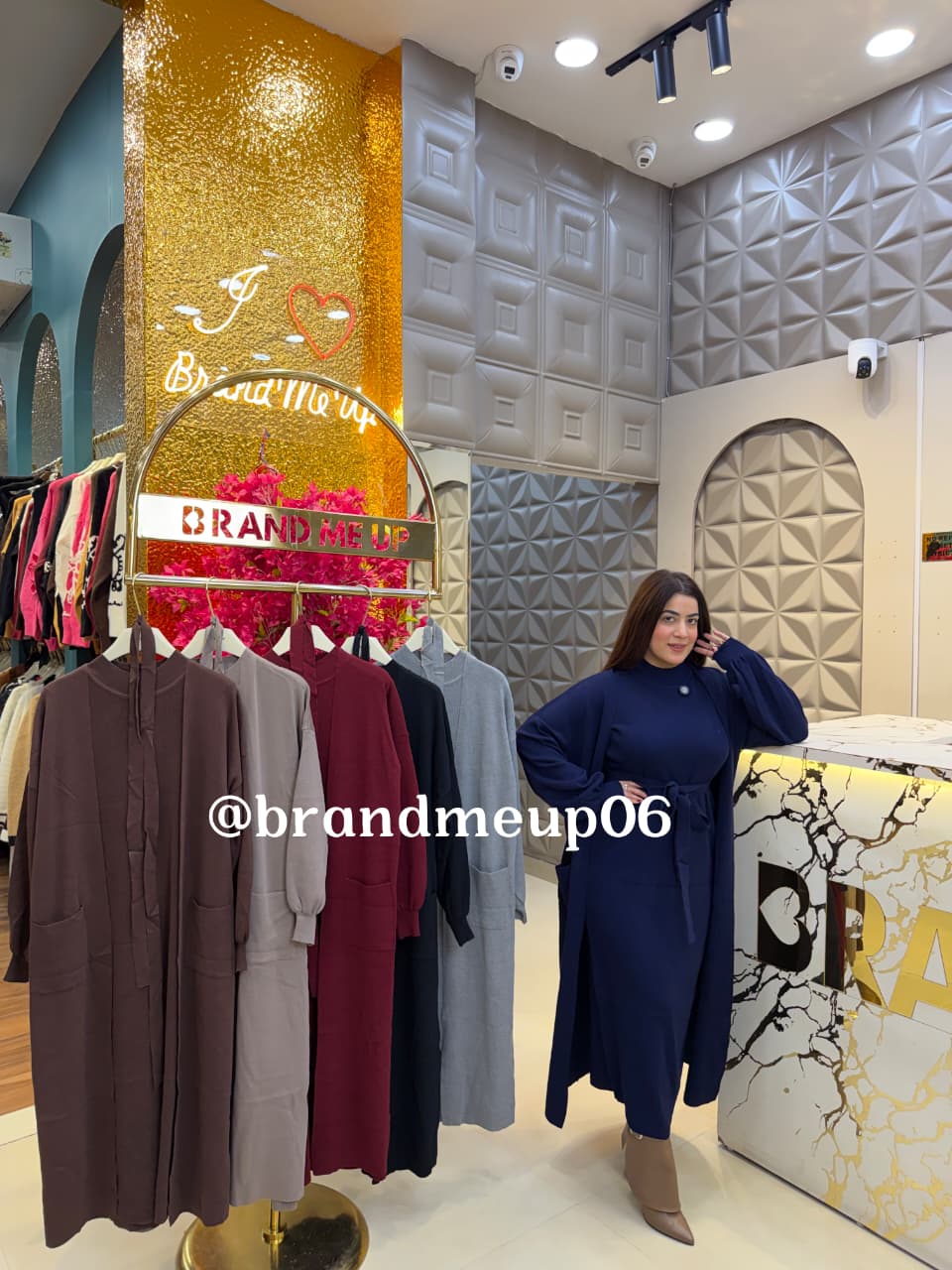 WOOLEN DRESS WITH POCKET SHRUG (IMP-728)