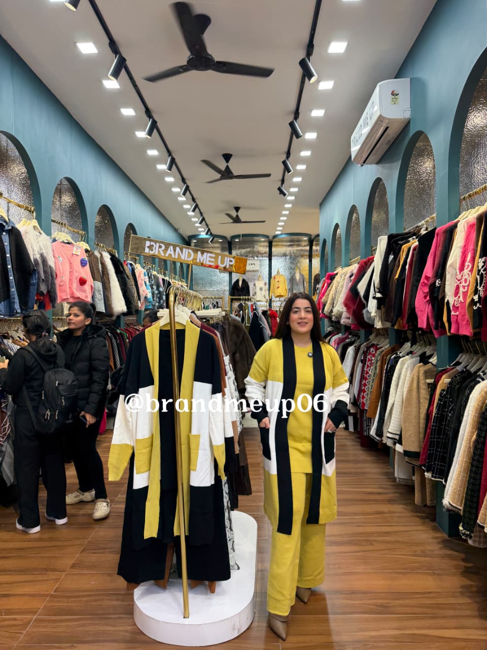 WOOLEN DOUBLE SHADE CORD SET WITH SHRUG (IMP-725)