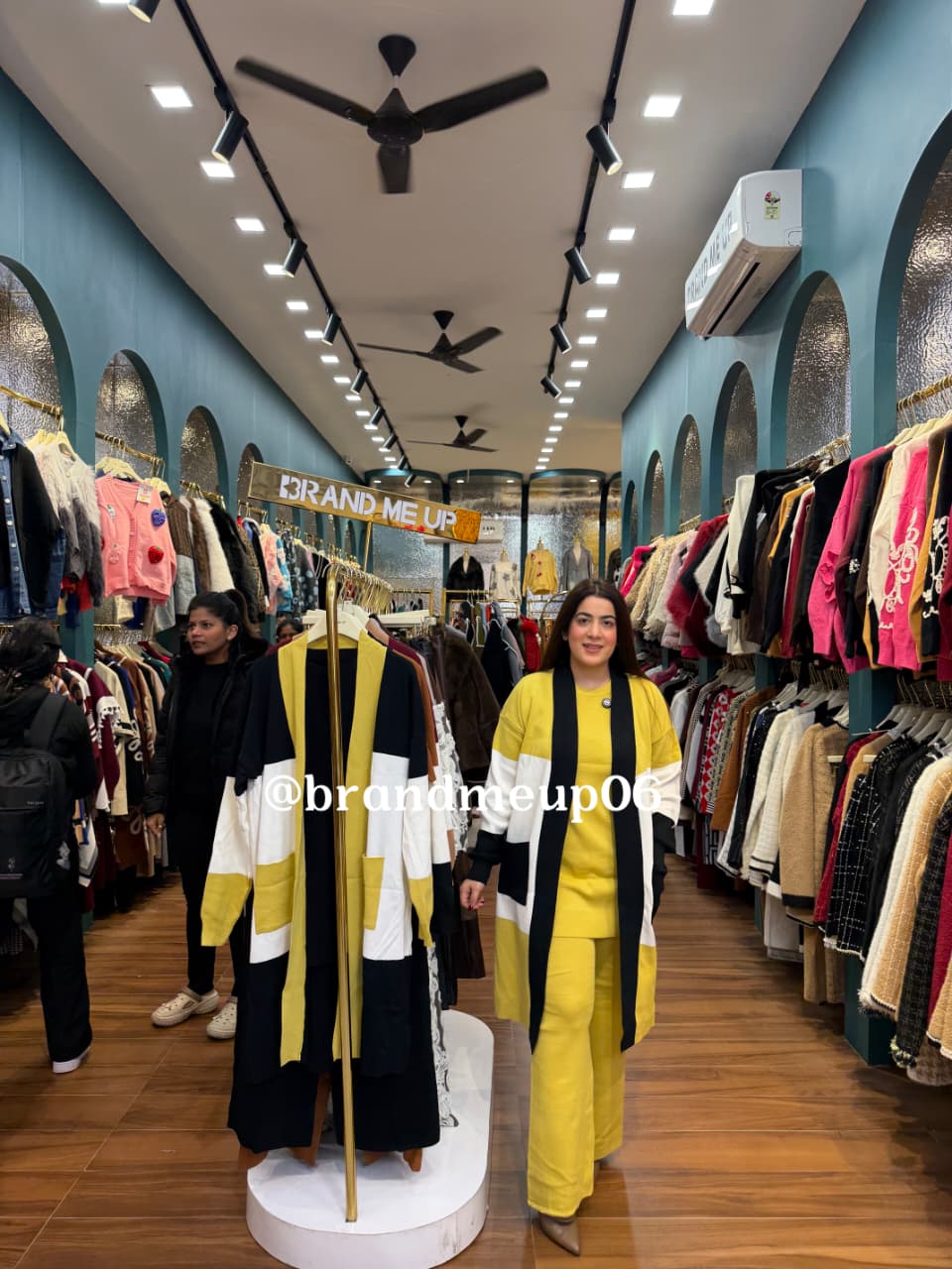 WOOLEN DOUBLE SHADE CORD SET WITH SHRUG (IMP-725)