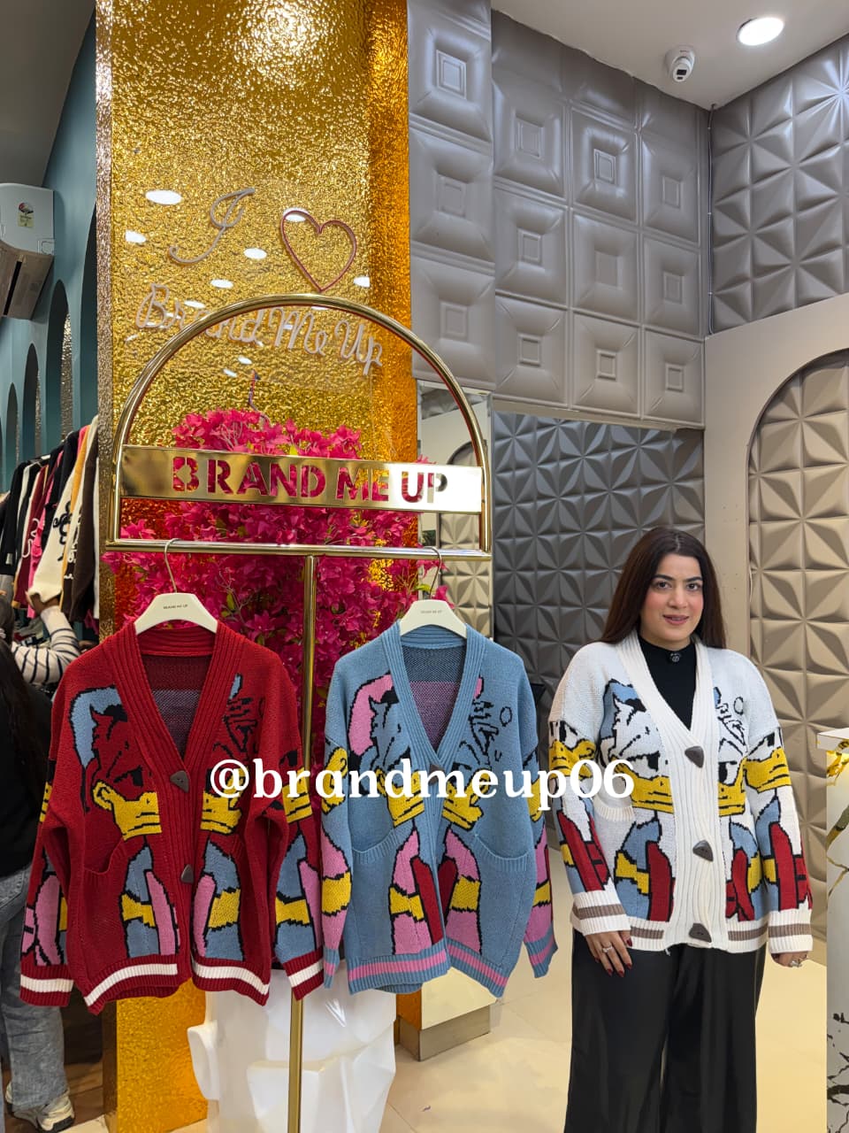 DUCK WOOLEN CARDIGAN (IMP-730)