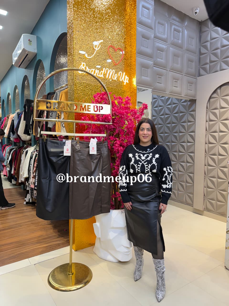 SIDE SLIT LEATHER SKIRT (CODE-8939) (IMP-747)