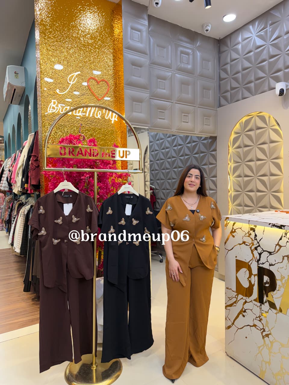 'BEE' 2 PCS SET  (PRM-793) (CODE-969)