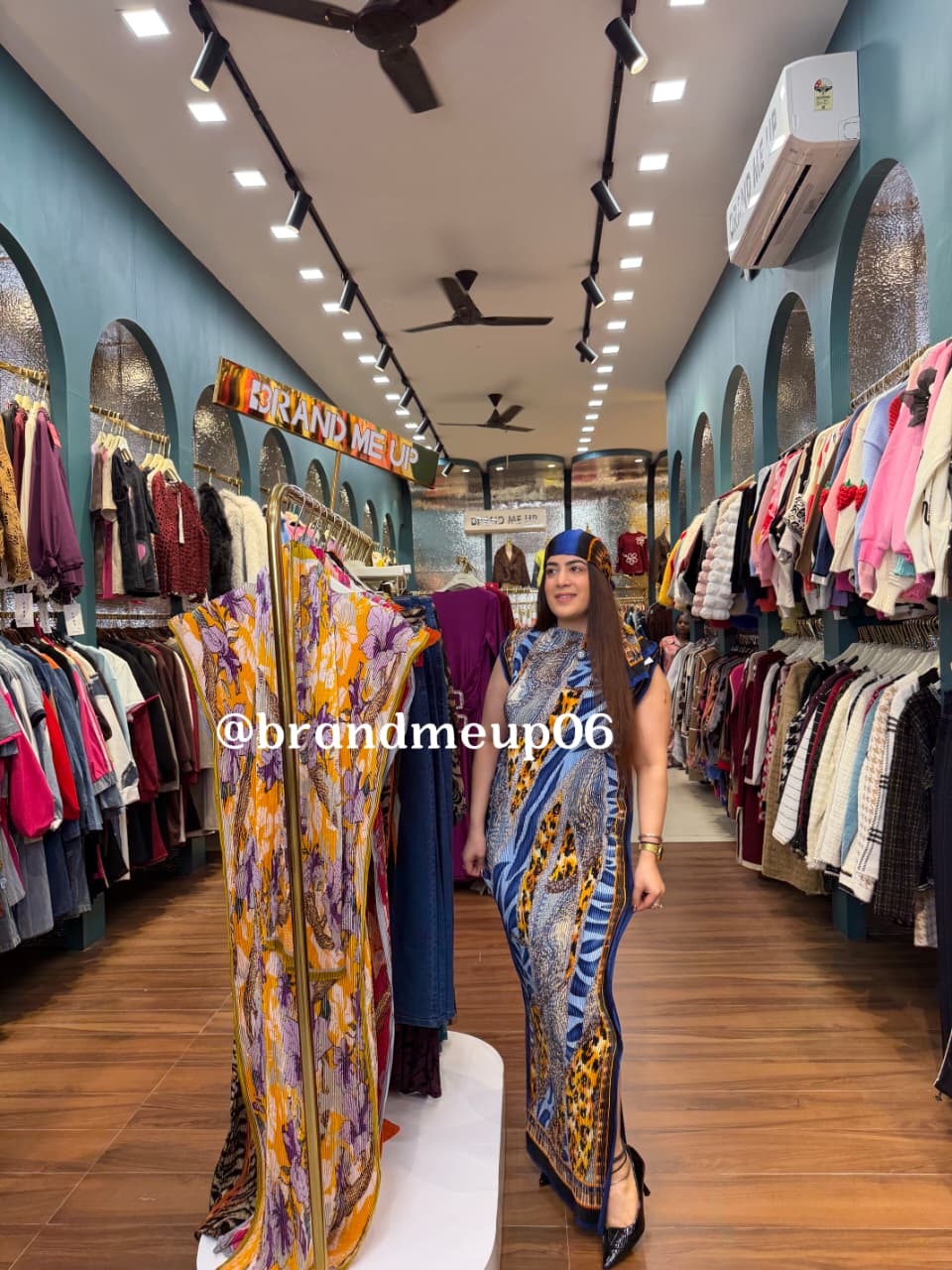 MAGIC DRESS WITH SCARF (PRM-796)