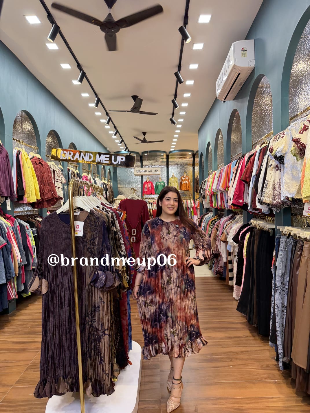 MAGIC DRESS WITH LASER CUT DETAIL (PRM-827)