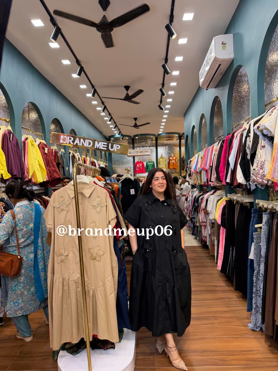 COTTON DRESS WITH 3D FLOWER AND POCKET (PRM-841)