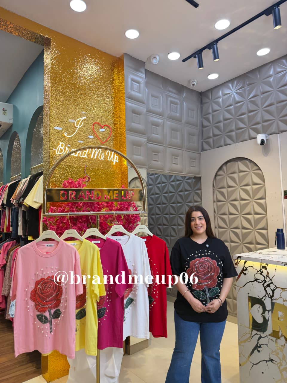 ‘MODISH’ SEQUENCE T-SHIRT (TEE-246) (CODE-T5002)