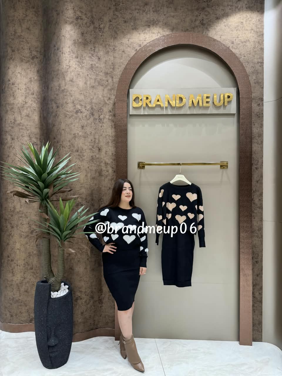 WOOLEN DRESS WITH HEART RHINESTONES TOP (IMP-596)