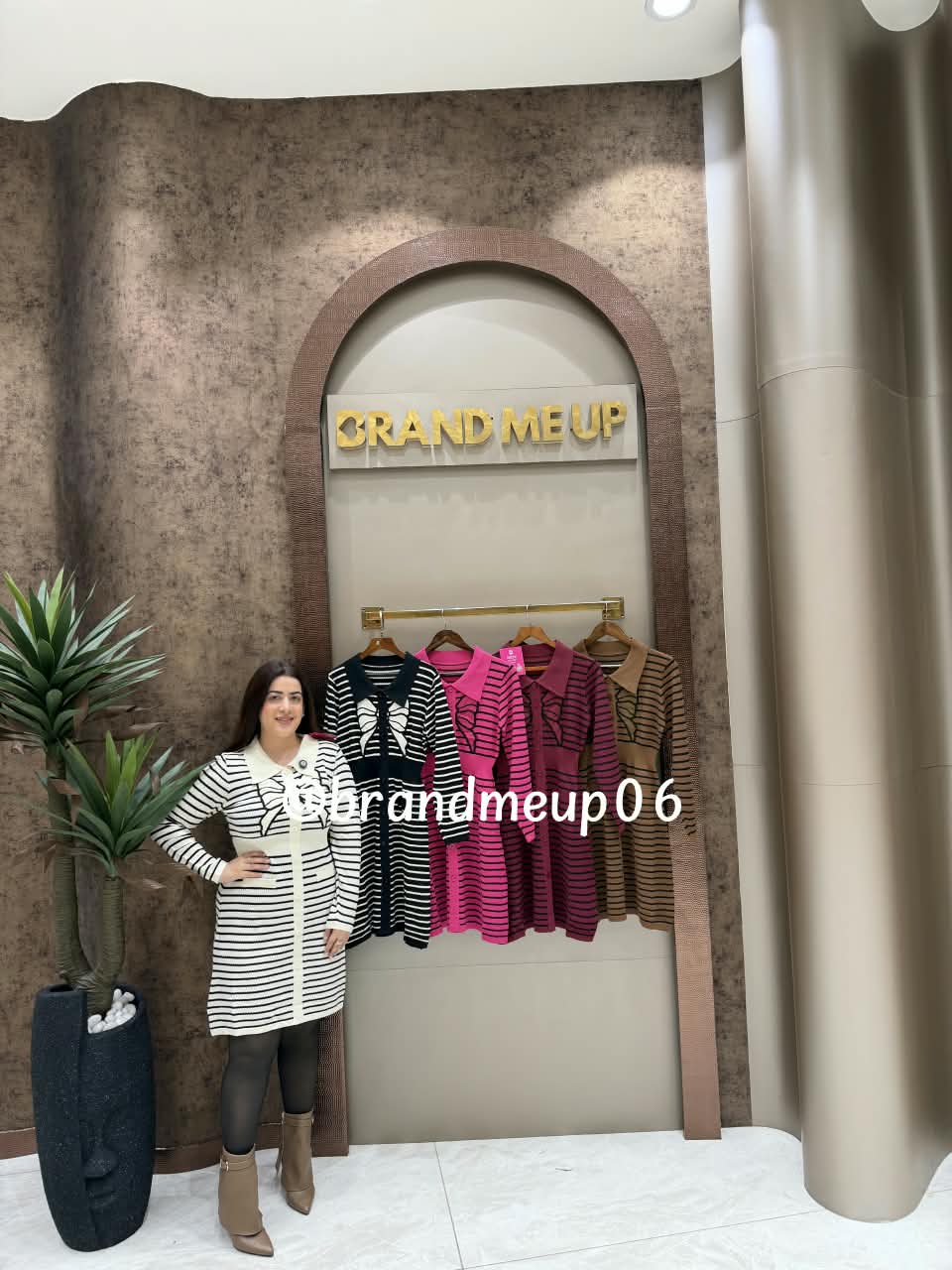 CUTE BOW KNIT DRESS (IMP-642)