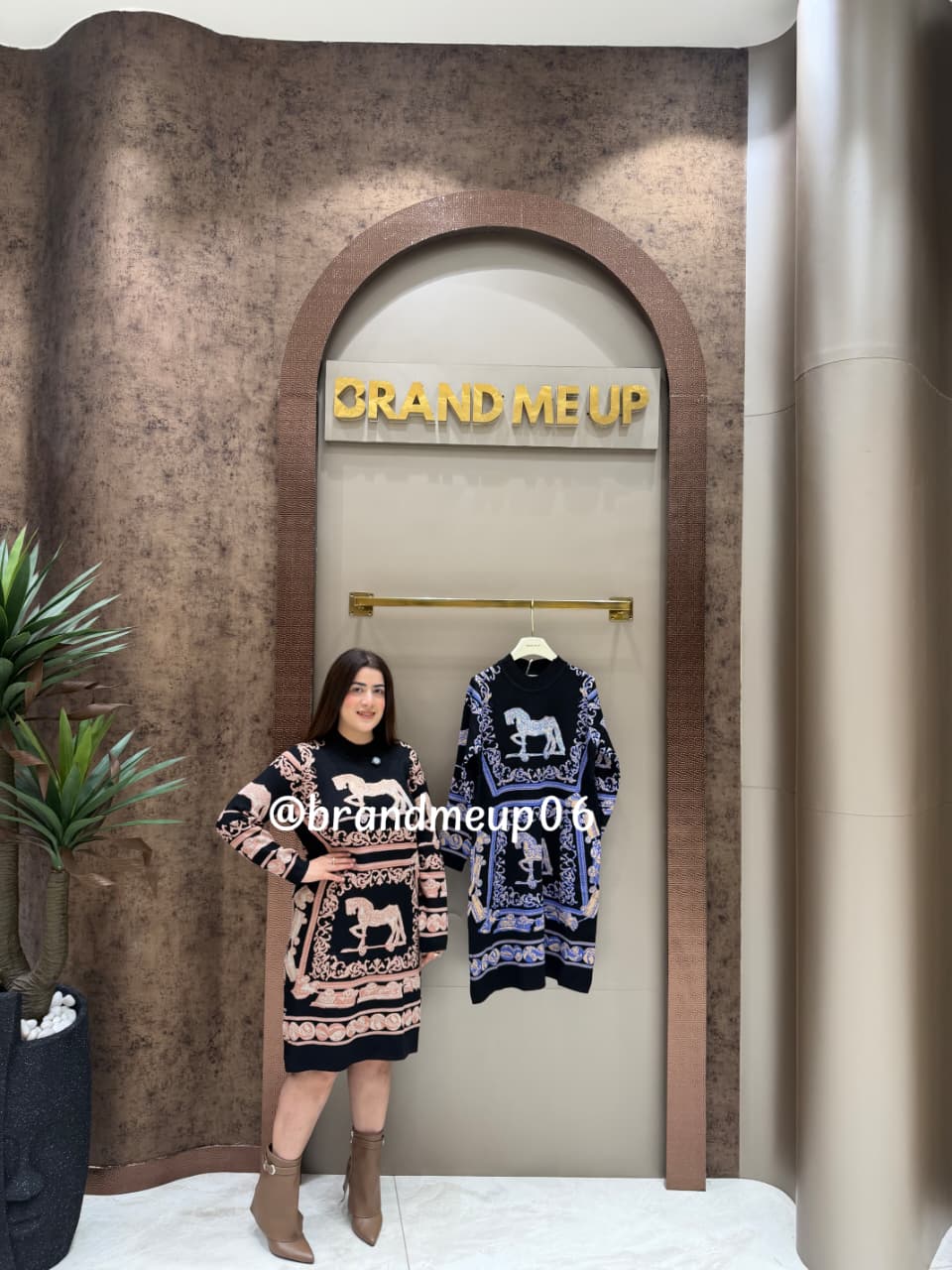 WOOLEN LONG PRINTED DRESS (IMP-740) HORSE