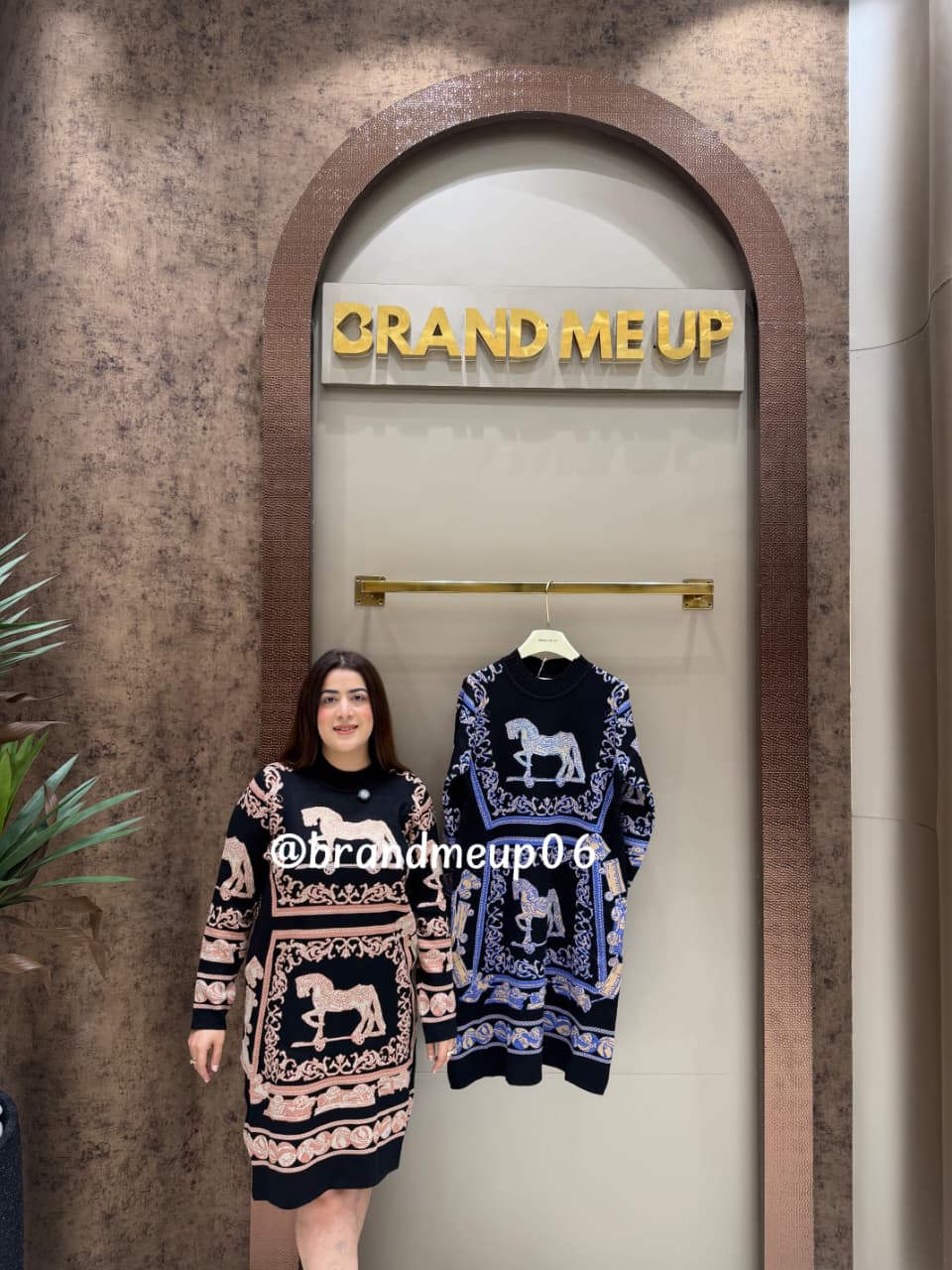 WOOLEN LONG PRINTED DRESS (IMP-740) HORSE