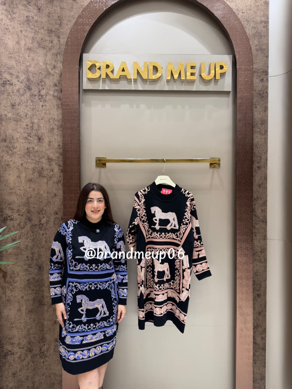 WOOLEN LONG PRINTED DRESS (IMP-740) HORSE