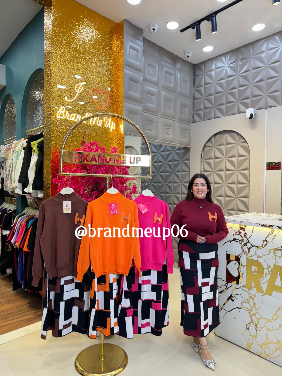 Woolen Top & Skirt Set (IMP-489)