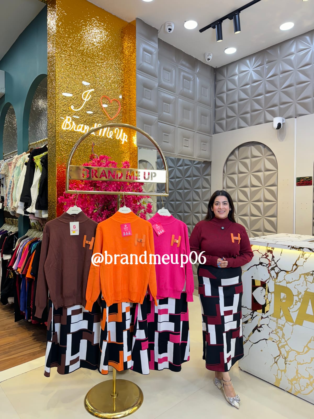 Woolen Top & Skirt Set (IMP-489)