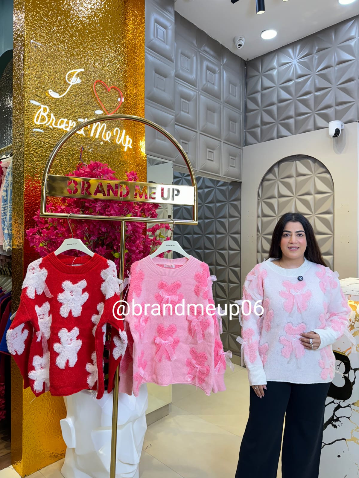 3D Flower Woolen Sweater (IMP-268)