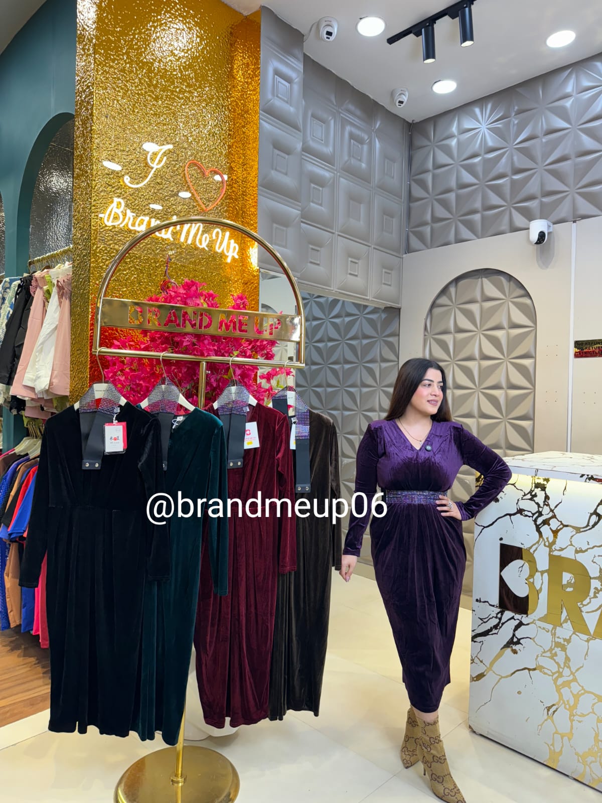 Velvet Dress With Belt (VELVET-9)