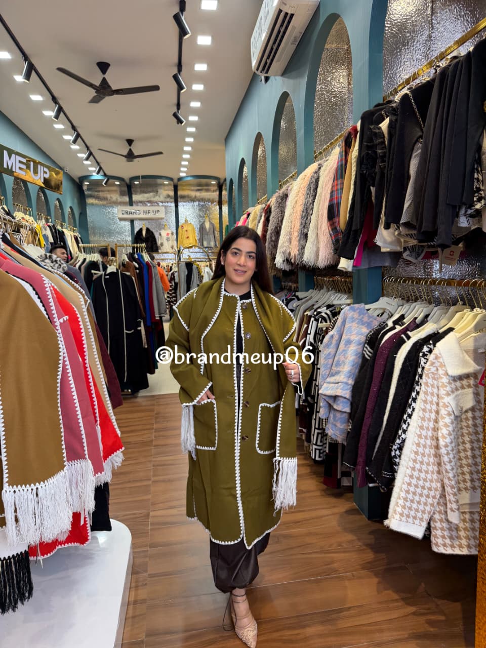 Coat With Stall (IMP-243)