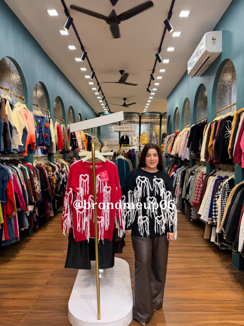 Cute Heart Sweater (IMP-370)