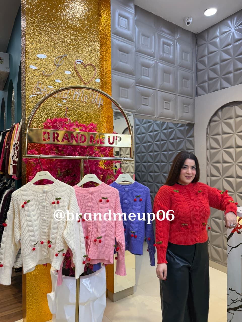 CHERRY CUTE CARDIGAN (IMP-687)