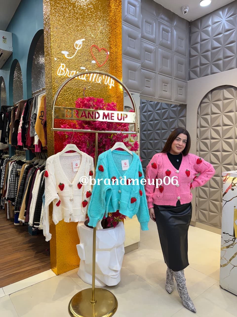 Strawberry cardigan (IMP-452)