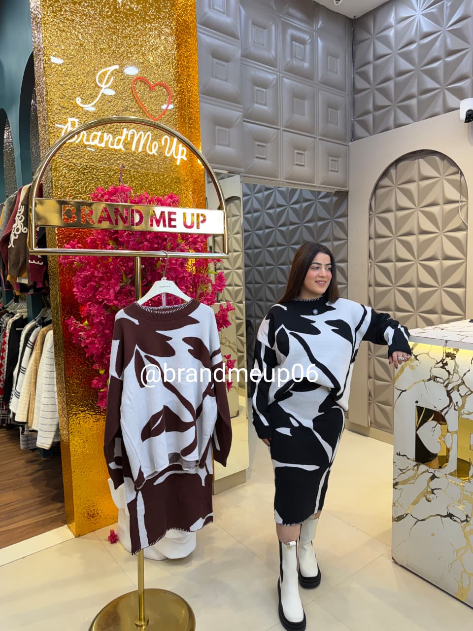 Woolen Top & Skirt Set  (IMP-212)