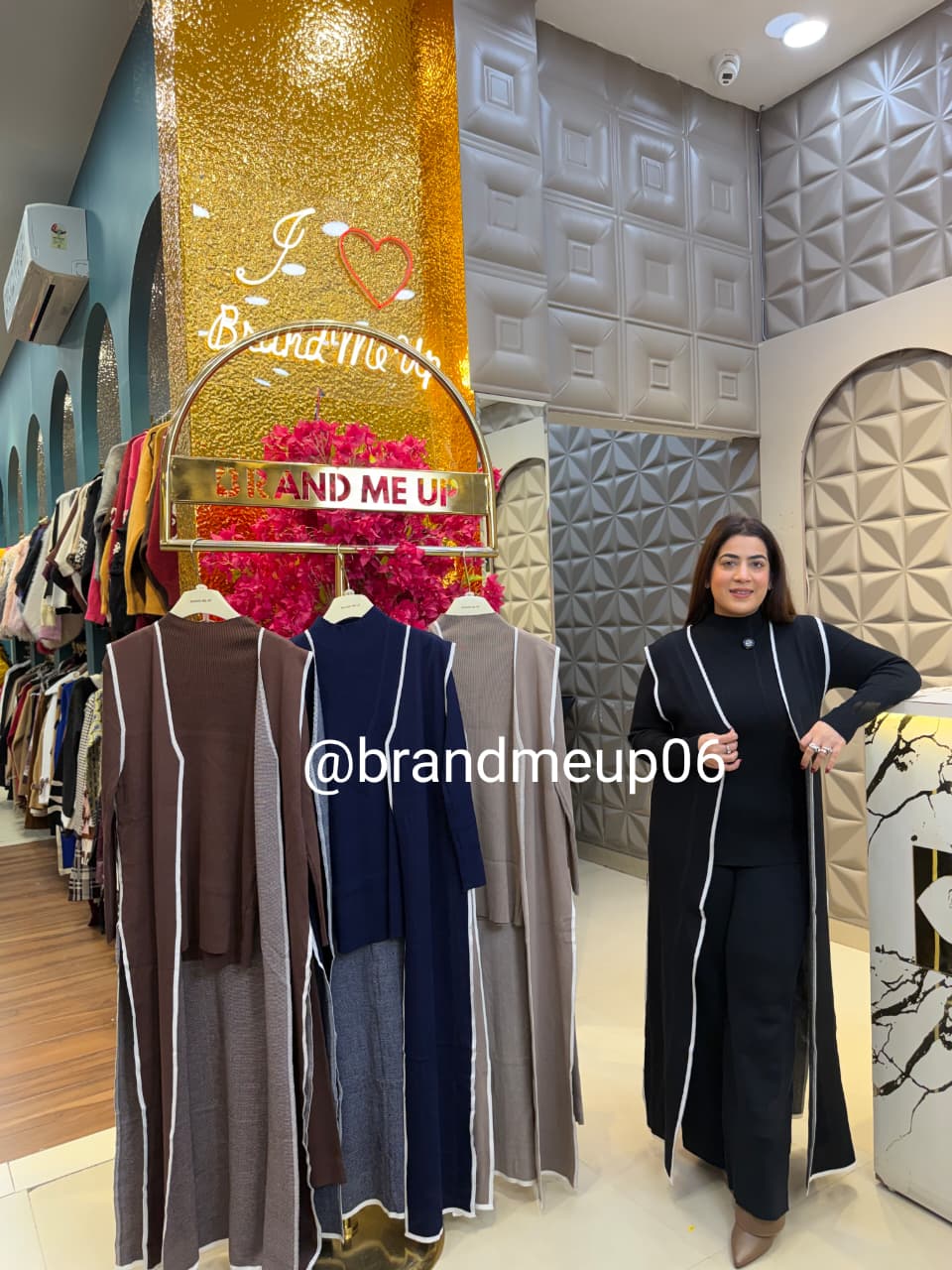 WOOLEN CORD WITH CUT SLEEVES SHRUG (IMP-724)