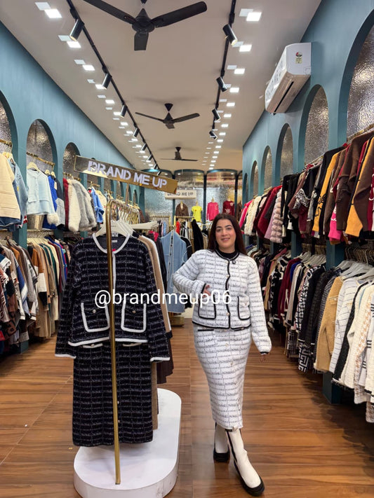 WOOLEN ROSE BUTTON SKIRT SET (IMP-661)